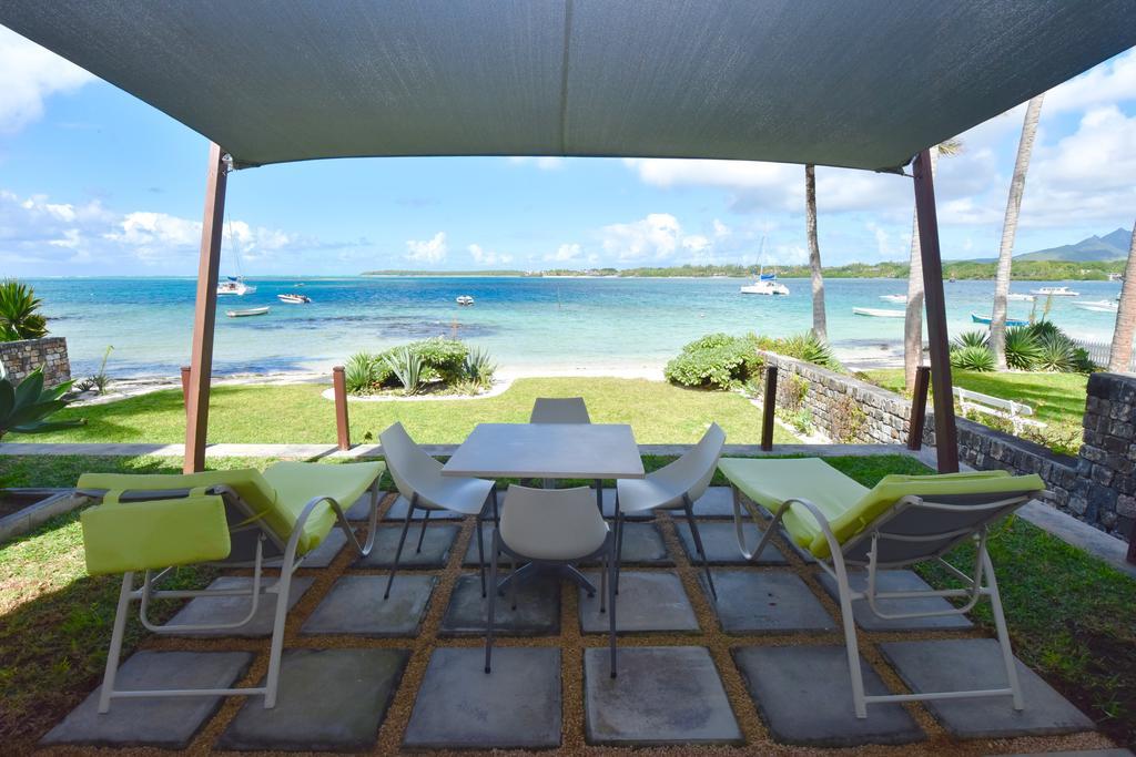 Turquoise Bay Beach Apartments Trou D'Eau Douce Exterior photo