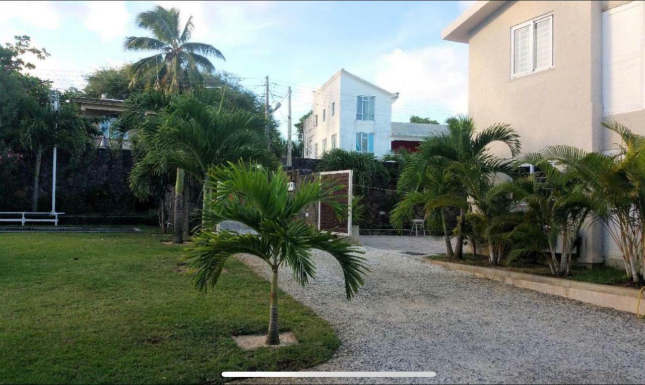 Turquoise Bay Beach Apartments Trou D'Eau Douce Exterior photo